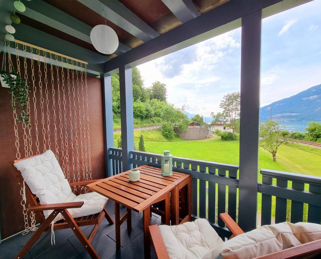 Strandhuesli Directly On Lake Thun Darligen Exterior photo